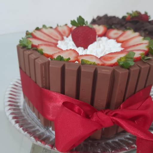 Bolos com Morangos em Bauru por Li Doces - Confeitaria Artesanal 