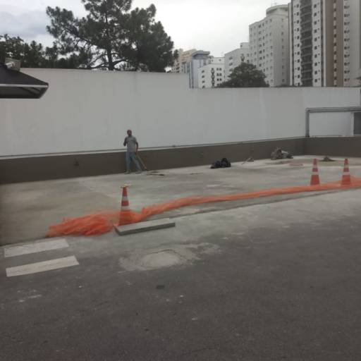 Ampliação do Estacionamento Hospital São Camilo por OM Souza Construção e Reformas ME
