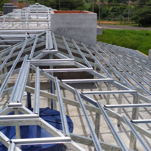 Comprar o produto de Estrutura Ripada em Construção pela empresa Renove Telhados em Lençóis Paulista, SP por Solutudo