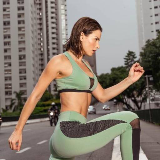 Top com Bojo em Trend - Preto com Platine por Suzi Carneiro - Perfumaria, Moda, Lingerie e Variedades