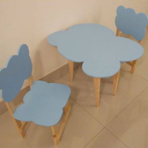 Comprar o produto de Kit Mesinha de Nuvem com 2 cadeiras em Casa, Móveis e Decoração pela empresa Aujocaria em Porto Alegre, RS por Solutudo