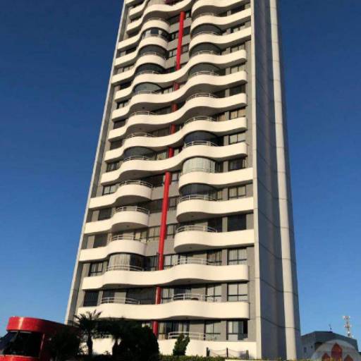 Apartamento no 4º andar, no bairro Ponto Central, Feira de Santana