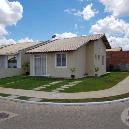 Casa de esquina para venda com 2/4 no Bairro Sim
