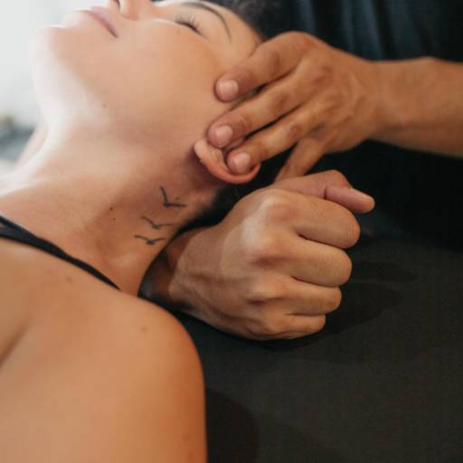 Massagem Relaxante por João Vitor Bezerra Terapias em Itu