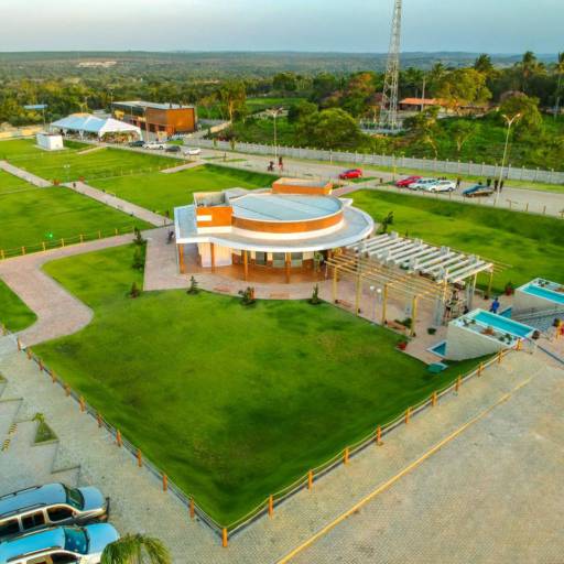 Ossário Parque por OSAB Organização Social de Assistência da Bahia Ltda