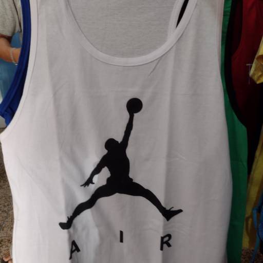 Regatas Masculinas Estampadas por Suzi Carneiro - Perfumaria, Moda, Lingerie e Variedades