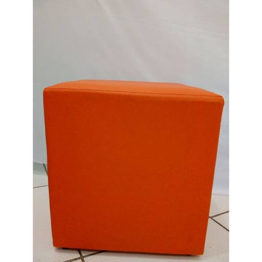 Aluguel de Puff por Kyrios Decoracao E Buffet