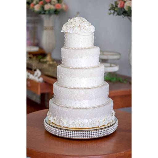 Aluguel de Bolos decorativos por Kyrios Decoracao E Buffet