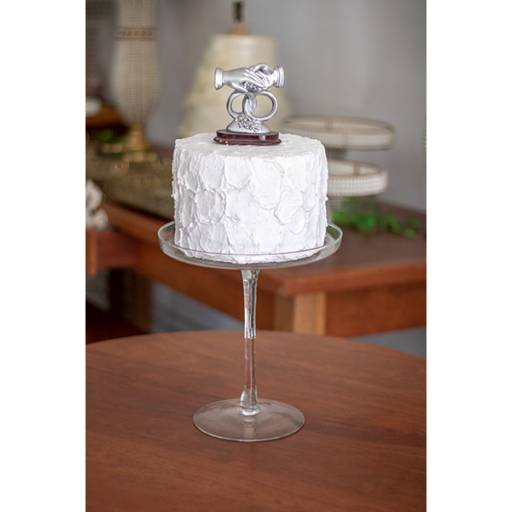 Aluguel de Bolos decorativos por Kyrios Decoracao E Buffet