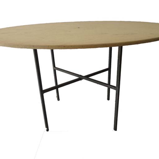 Aluguel de Mesas, móveis e vidros por Kyrios Decoracao E Buffet