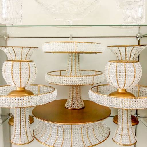 Aluguel de Acessórios de decoração por Kyrios Decoracao E Buffet