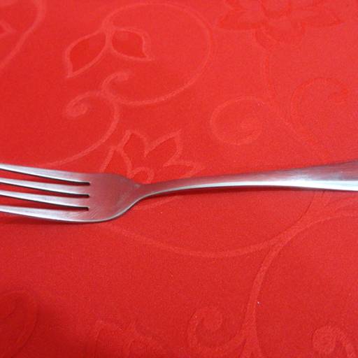 Aluguel de Pratos e talheres por Kyrios Decoracao E Buffet