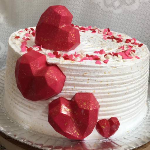 Bolo de festa para o Dia das Mães  em Bauru, SP por Delícias Demarchi