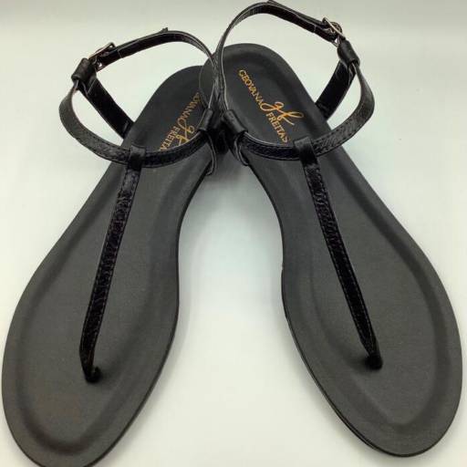 Rasteirinha Cristal Açafran Preto por Geovana Freitas Calçados