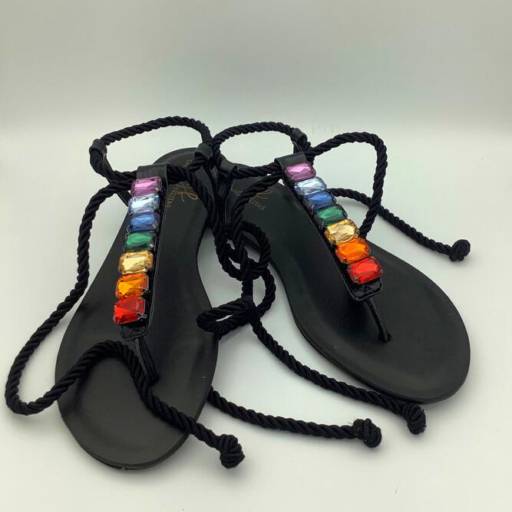 Rasteirinha Preto Color  por Geovana Freitas Calçados