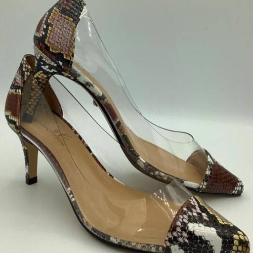 Scarpin Vinil Serpente por Geovana Freitas Calçados