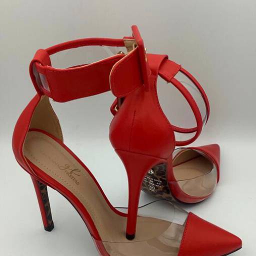 Scarpin Napa Ferrari com Vinil 11cm por Geovana Freitas Calçados