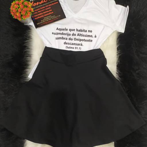 T-shirt da sua profissão por Malharia Monalisa