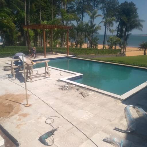 Construção de Piscina por Joel Construção