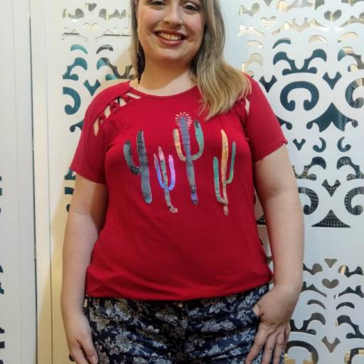 Malhas variadas  48 ao 56.   por Divina Plus Size - Outlet  Malhas variadas  48 ao 56.   por Divina Plus Size - Outlet