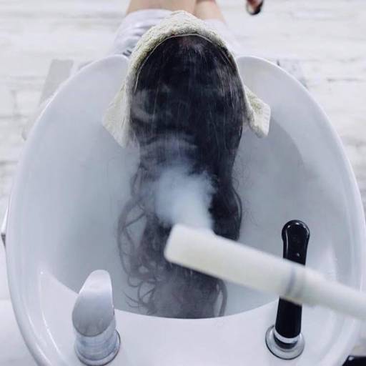 Tratamento  Capilar - Ozônioterapia  por Adenilza Oliveira Terapia Capilar