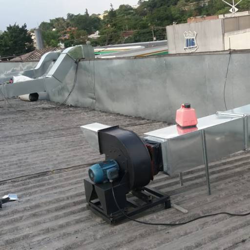 Limpeza interna de Dutos  por Nova Fortaleza Serviços 