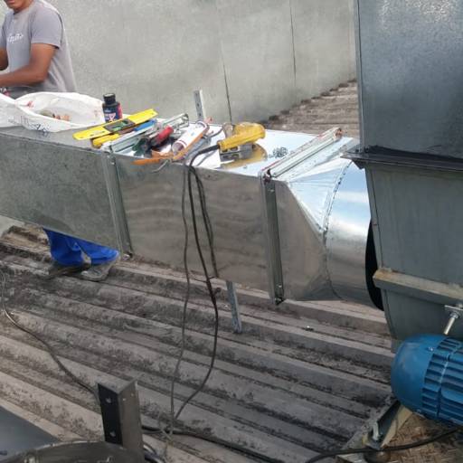 Limpeza interna de Dutos  por Nova Fortaleza Serviços 