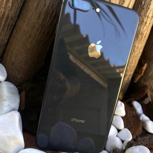 Iphone 8 Plus - 64gb por Skynet Computadores