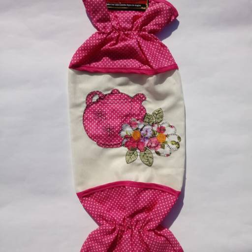 Puxa Saco Bordado (modelo bala)  em Bauru por Prendices Ateliê