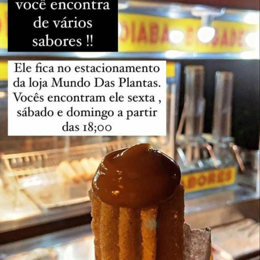 Churros no estacionamento da Loja Mundo Das Plantas