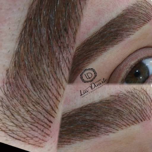 Técnica Fio a Fio para Sobrancelhas 