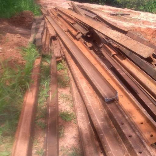 Venda de trilhos de trem