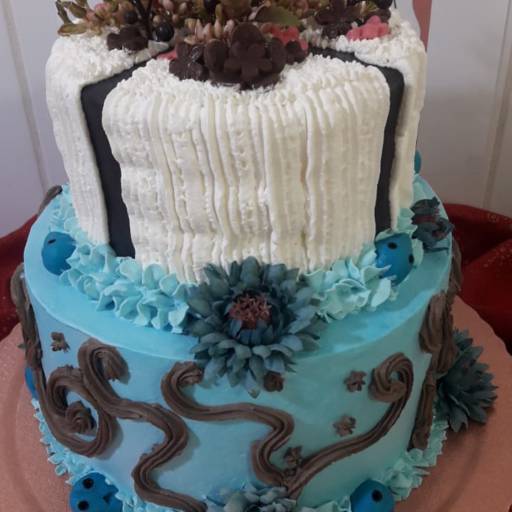 Bolos Temáticos  por Liriu's Bombom