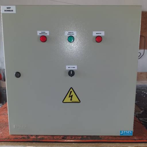 Quadro de Bomba com Inversão de Frequência - Performance Superior em Brasília por JPMN Montagem de Quadros Elétricos