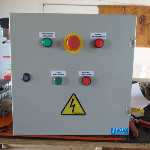 Quadro de Comando para Pressurização de Escada - Proteção e Confiabilidade em Brasília por JPMN Montagem de Quadros Elétricos