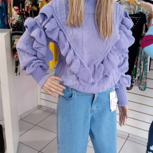 Blusa em tricô com babados e mangas bufante em Bauru em Bauru, SP por Meninas Modas e Acessórios 