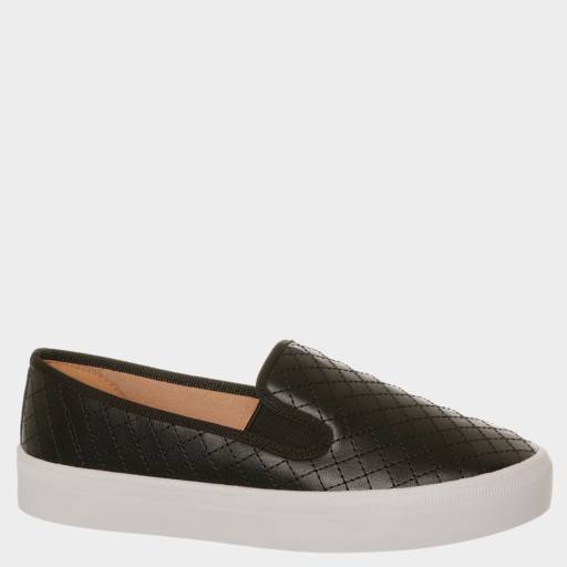Slip On Preto Em Matelassê por Constance - Calçados em Bauru