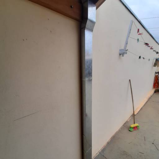 Instalação de Calha Moldura com Condutores por JD Serviços Gerais