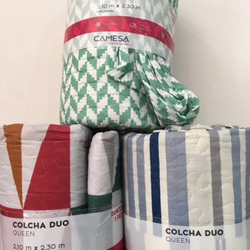 Colcha Duo Queen Camesa em Osasco, SP por Madalena Decoraçoes