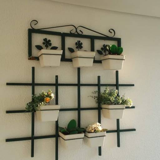 Instalações de Quadro, Luminária e Prateleira. por Conceitu'alpha