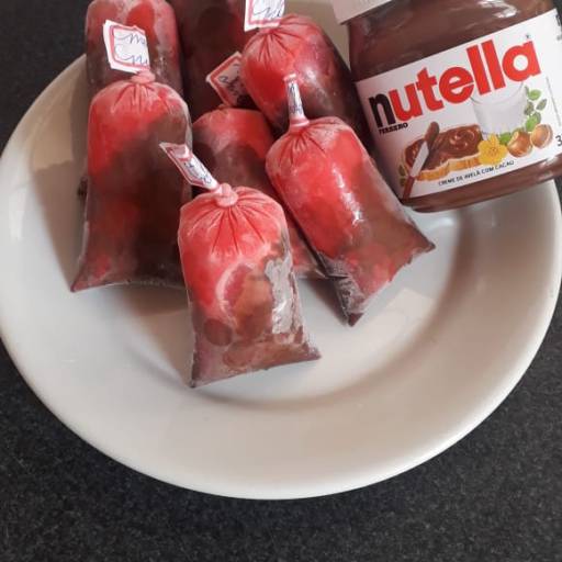 Geladinhos gourmets por Lili Cakes e Massas