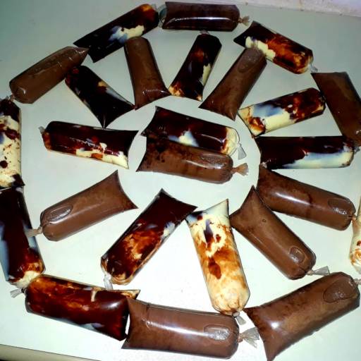 Geladinhos gourmets por Lili Cakes e Massas