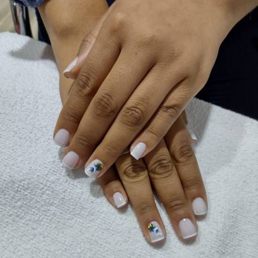 Esmaltação em Avaré  por Studio Rosa Martins - Salão de Beleza em Avaré