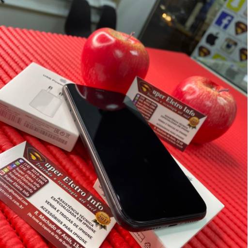 iPhone XR Preto em Bauru  por Super Eletro Info - Apple em Bauru 