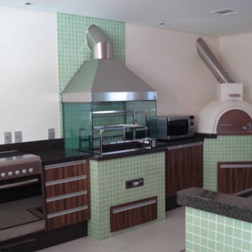 Conjugado Caipira com Coifa e Dutos de Metal por Imperium Jundiaí Churrasqueiras