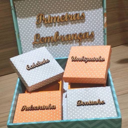 Caixa Primeiras Lembranças por Ateliê Sonhos de Pé Bauru