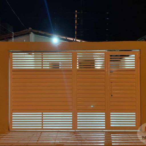 Casa a venda com 3 dormitórios recém reformada no bairro Capuchinhos