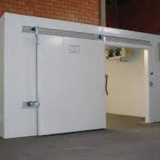 Instalação de câmara frigorifica por Thermal Tecnologias 