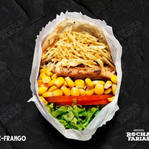 X-Frango por Rocha Farias Burguer e Pizzaria