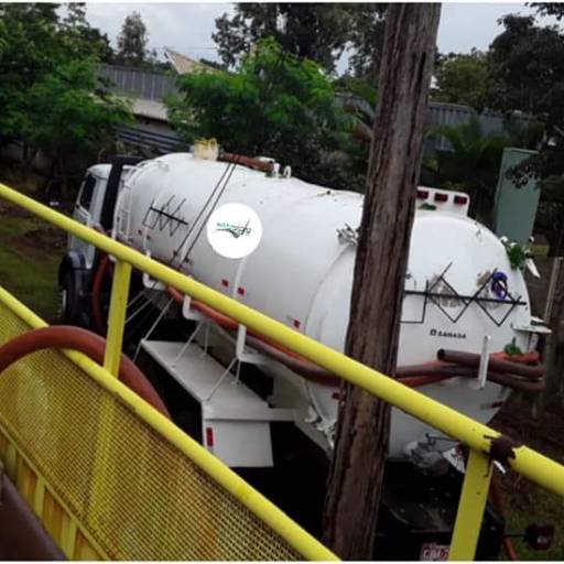 Limpeza de Caixa D'Água por Desentupidora Intervácuo